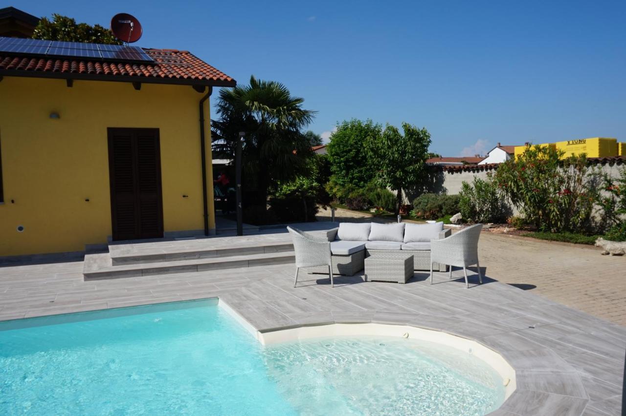 Residence Le Palme Torrazza Piemonte Exterior photo